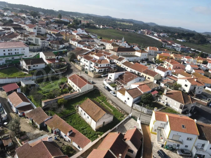 Moradia T4 para Venda em Ramalhal Foto 3