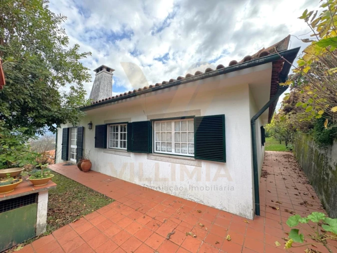 Moradia T4 para Venda em Rebordões (Souto) Foto 34