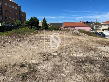 Terreno para Venda em Matosinhos e Leça da Palmeira