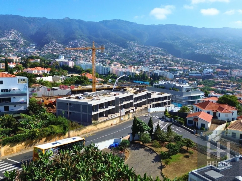Apartamento T1 para Venda em São Martinho Foto 24
