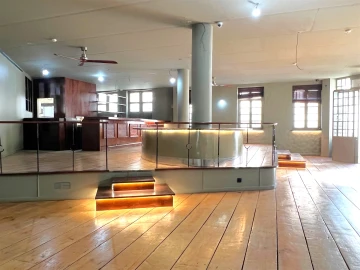 Armazém para Arrendamento em Lordelo do Ouro e Massarelos