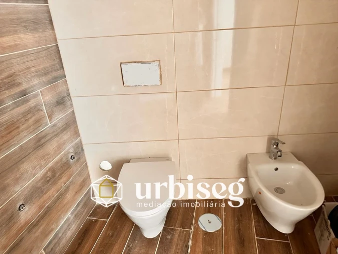 Apartamento T3 para Venda em São Pedro Foto 9