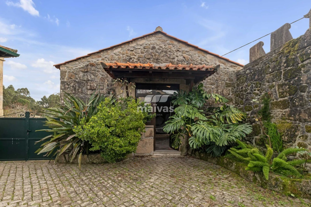 Moradia T5 para Venda em Santa Comba Foto 31