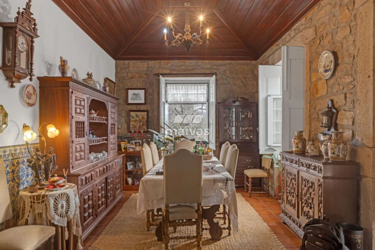 Moradia T5 para Venda em Santa Comba Foto 13