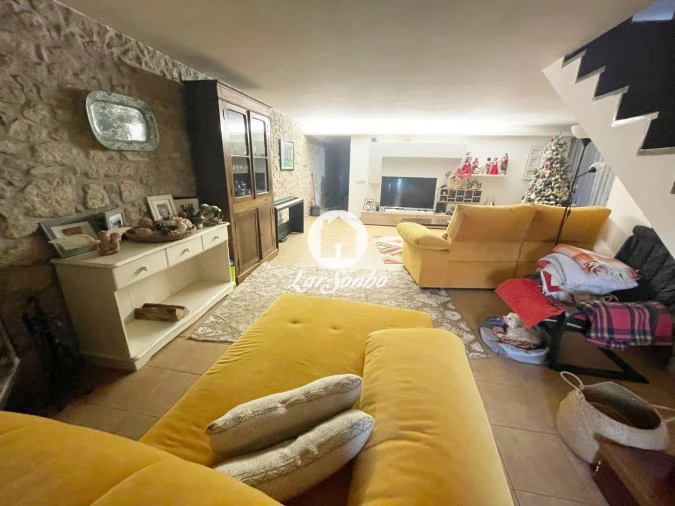 Moradia T5 para Venda em Bagunte, Ferreiró, Outeiro Maior e Parada Foto 1