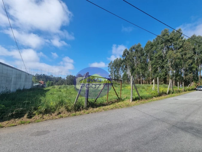 Terreno para Venda em Mozelos Foto 2