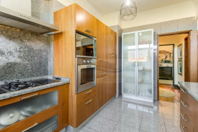 Apartamento T7 para Venda em Areeiro