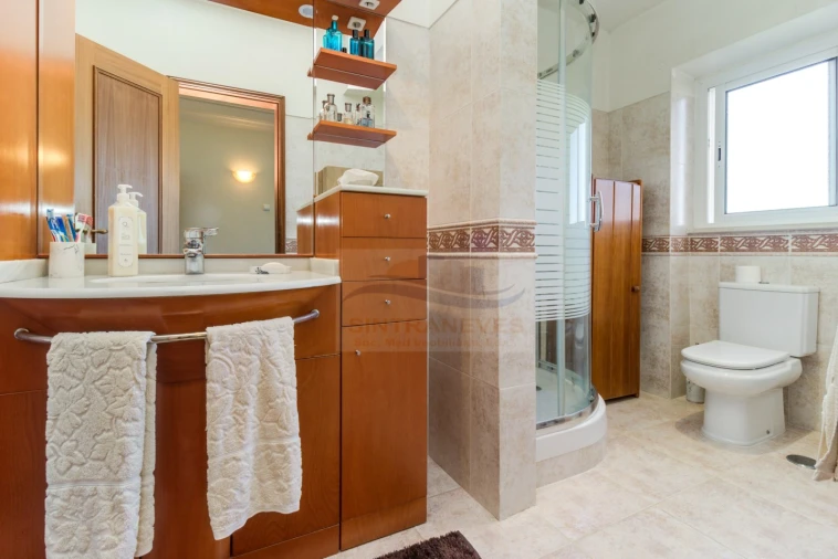 Apartamento T7 para Venda em Areeiro Foto 20