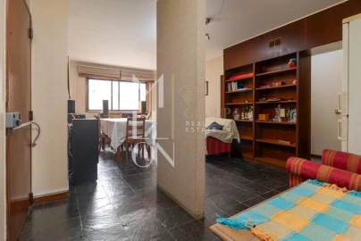 Apartamento T3 para Venda em Cedofeita, Santo Ildefonso, Sé, Miragaia, São Nicolau e Vitória