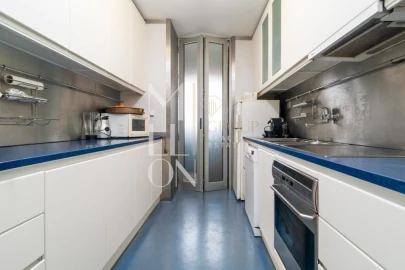 Apartamento T3 para Venda em Cedofeita, Santo Ildefonso, Sé, Miragaia, São Nicolau e Vitória