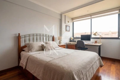 Apartamento T3 para Venda em Cedofeita, Santo Ildefonso, Sé, Miragaia, São Nicolau e Vitória
