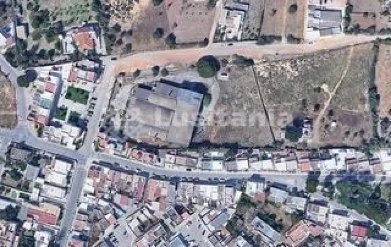 Terreno para Venda em Quelfes Foto 3