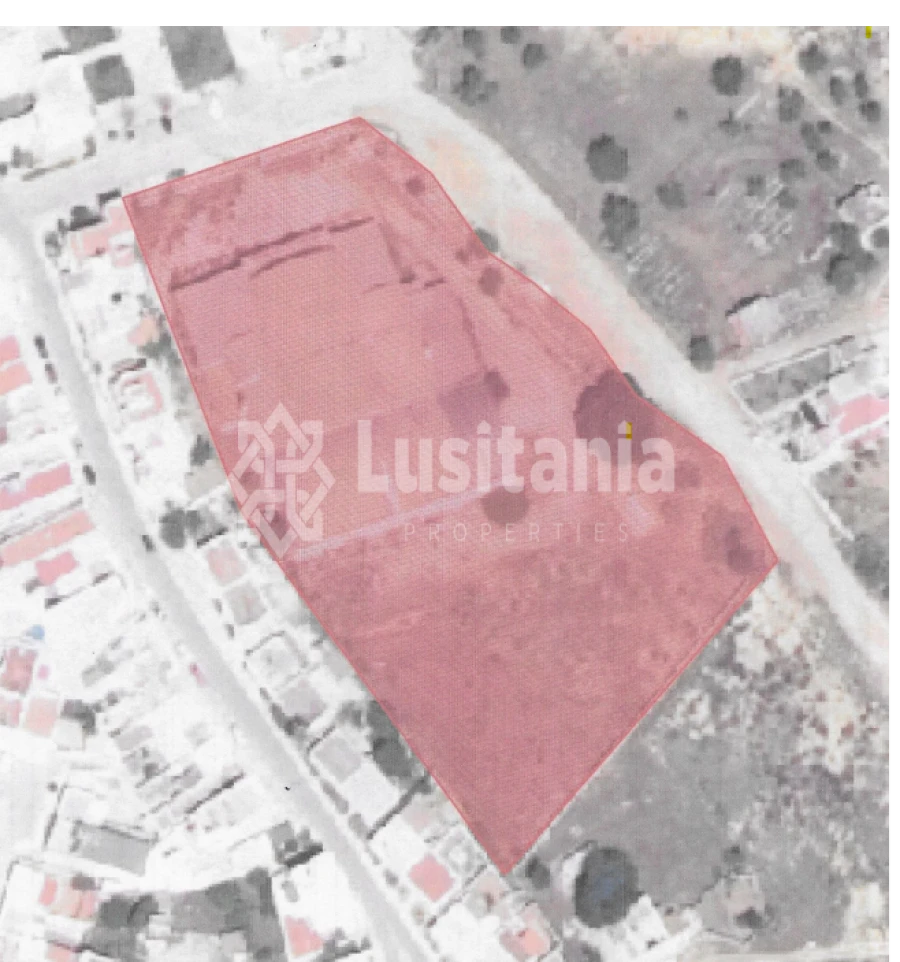 Terreno para Venda em Quelfes Foto 4