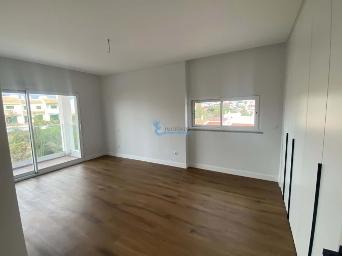 Apartamento T3 para Venda em Albufeira e Olhos de Água Foto 13