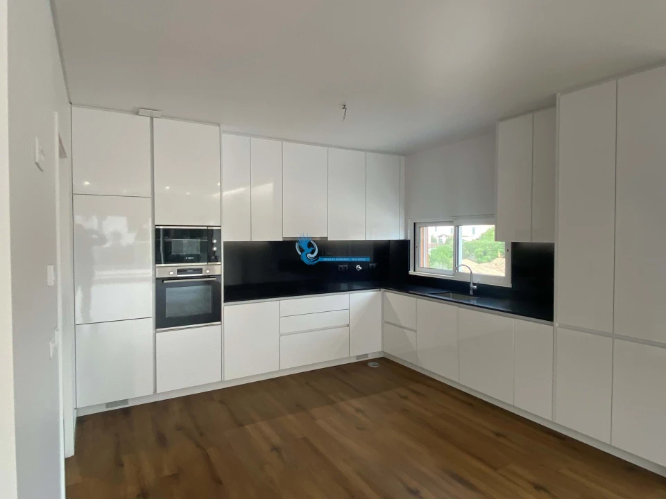 Apartamento T3 para Venda em Albufeira e Olhos de Água Foto 9