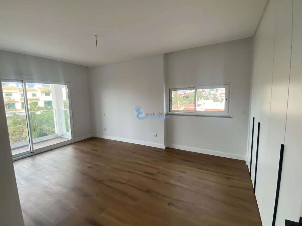 Apartamento T3 para Venda em Albufeira e Olhos de Água Foto 13