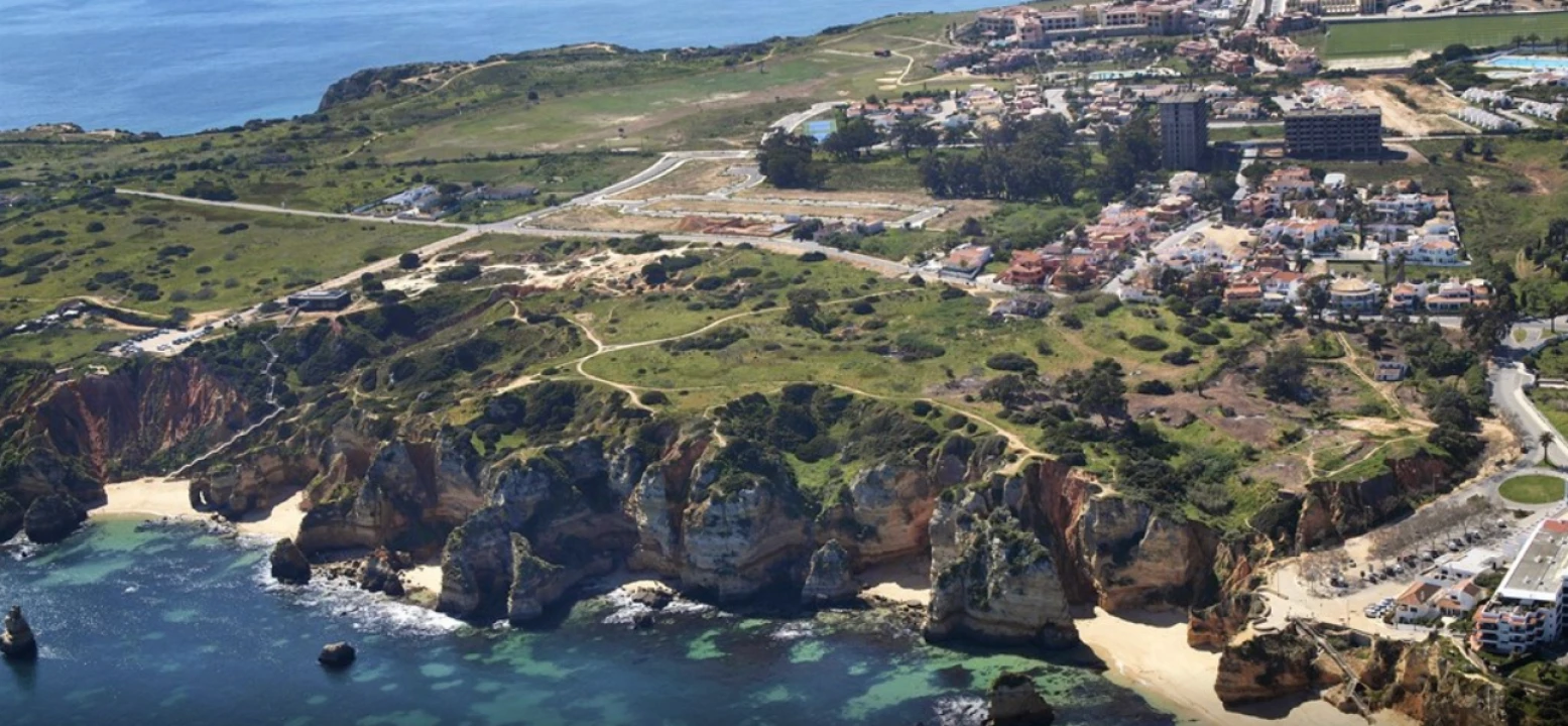 Terreno para Venda em Lagos (São Sebastião e Santa Maria) Foto 8