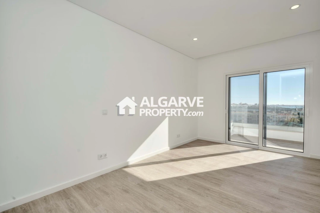 Apartamento T3 para Venda em Montenegro Foto 3