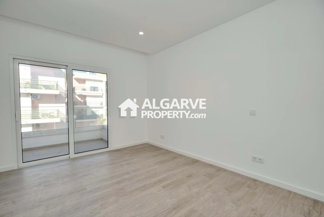 Apartamento T3 para Venda em Montenegro Foto 12