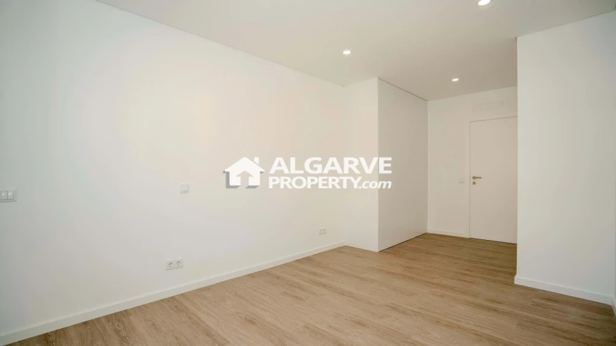 Apartamento T3 para Venda em Montenegro Foto 11