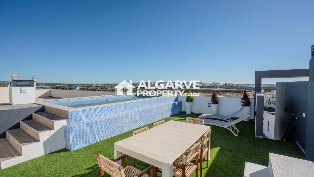 Apartamento T3 para Venda em Montenegro Foto 15