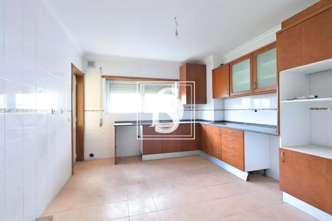 Apartamento T2 para Venda em Vinhais Foto 4