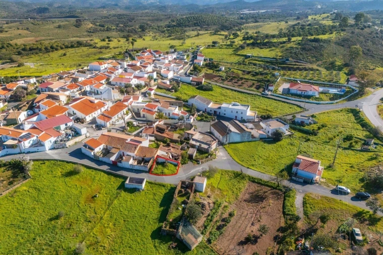 Terreno para Venda em Odeleite Foto 8
