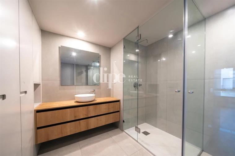 Apartamento T2 para Venda em Candoso Santiago e Mascotelos Foto 13