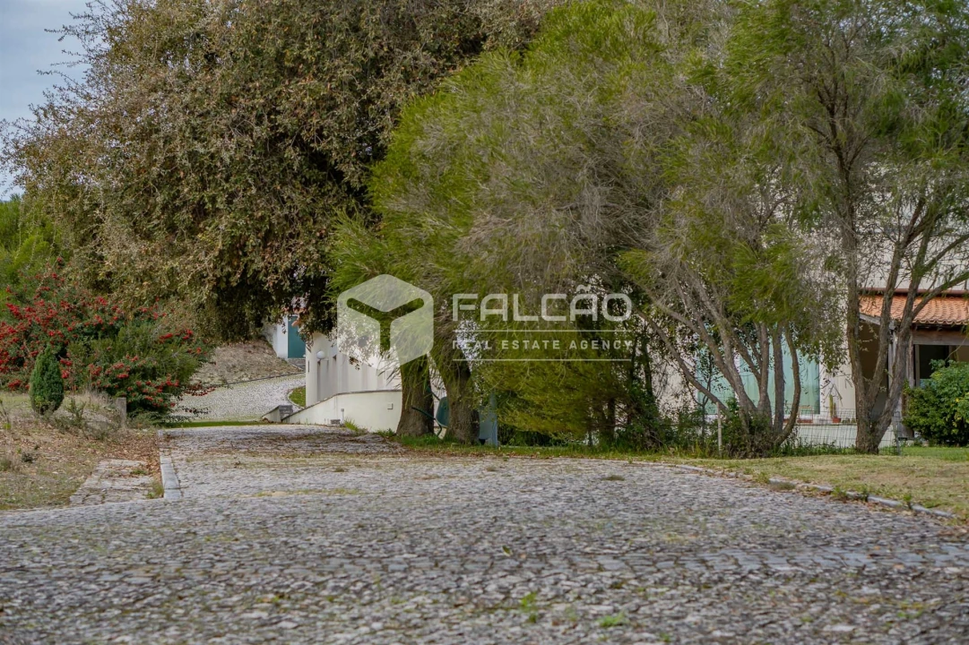 Moradia T7 para Venda em Abitureiras Foto 20