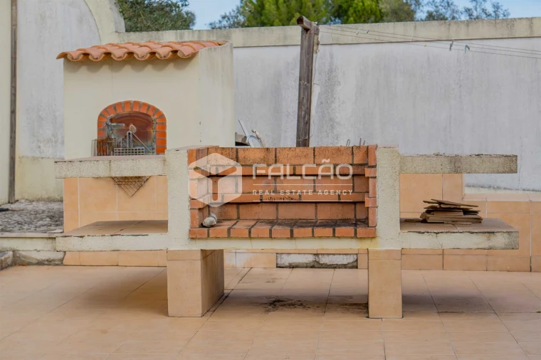 Moradia T7 para Venda em Abitureiras Foto 15