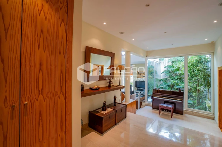 Moradia T7 para Venda em Abitureiras Foto 40