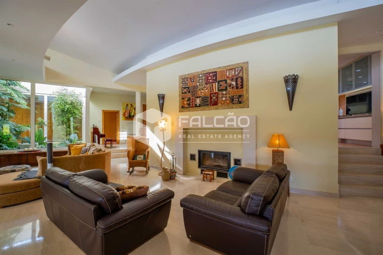 Moradia T7 para Venda em Abitureiras Foto 34