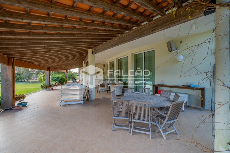 Moradia T7 para Venda em Abitureiras Foto 12