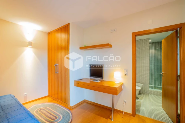 Moradia T7 para Venda em Abitureiras Foto 89