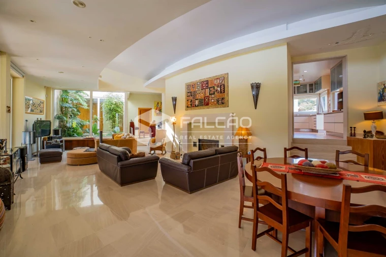 Moradia T7 para Venda em Abitureiras Foto 32