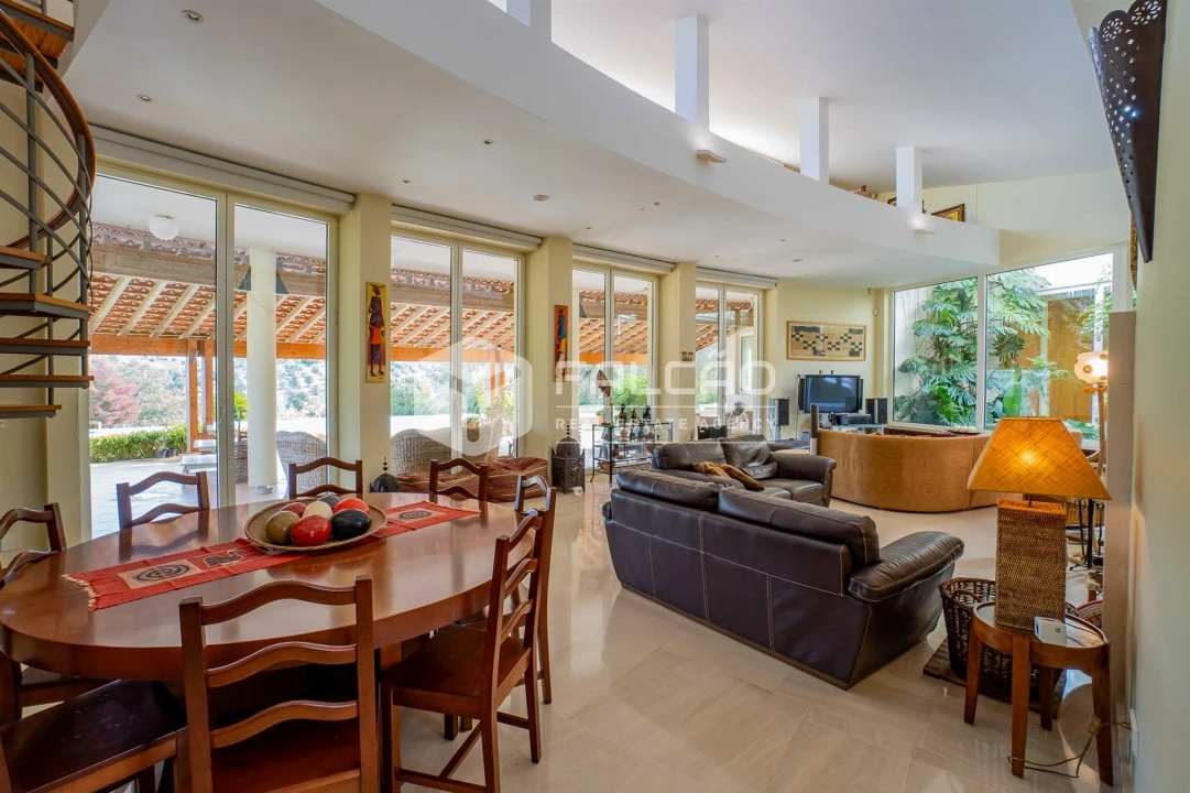 Moradia T7 para Venda em Abitureiras Foto 31