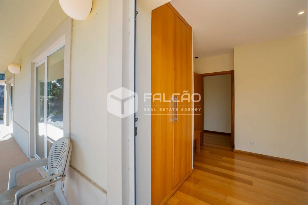 Moradia T7 para Venda em Abitureiras Foto 88