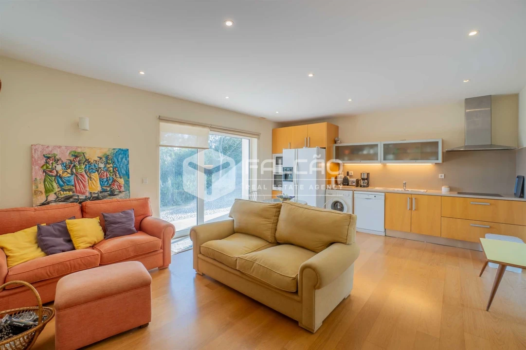 Moradia T7 para Venda em Abitureiras Foto 77