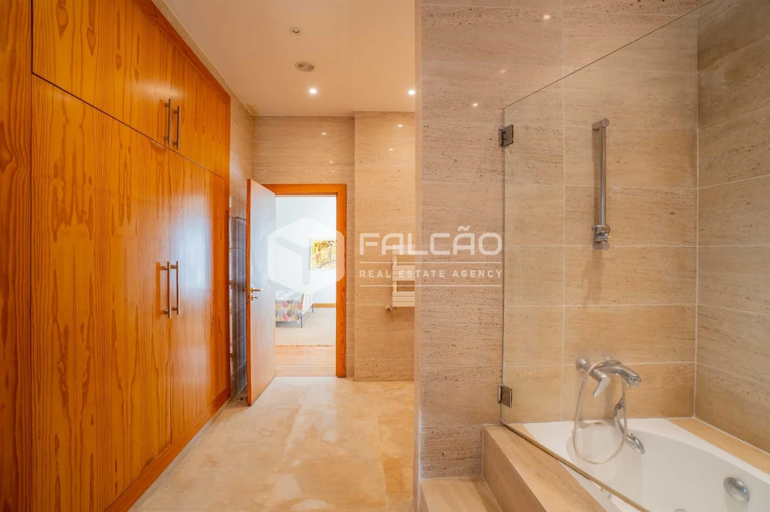 Moradia T7 para Venda em Abitureiras Foto 60