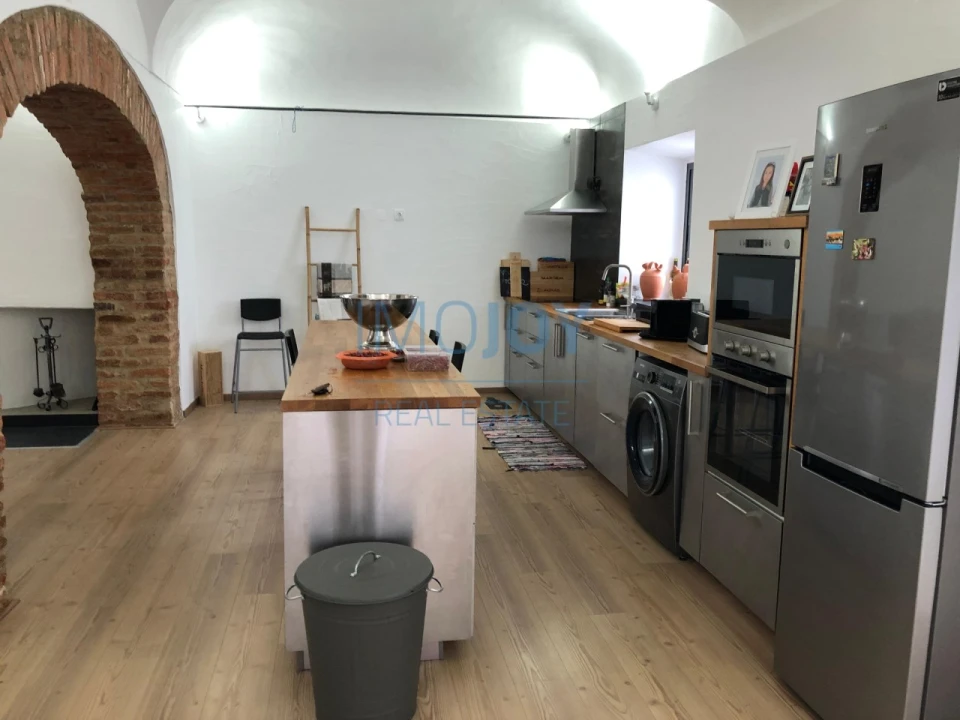 Moradia T4 para Venda em Granja Foto 13