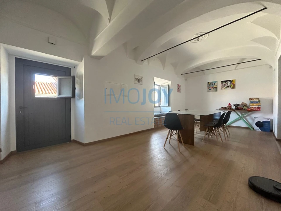 Moradia T4 para Venda em Granja Foto 16