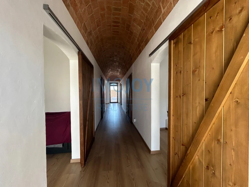 Moradia T4 para Venda em Granja Foto 20