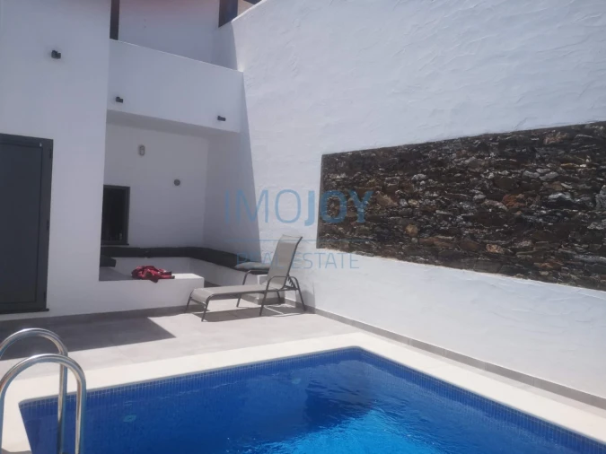 Moradia T4 para Venda em Granja Foto 31