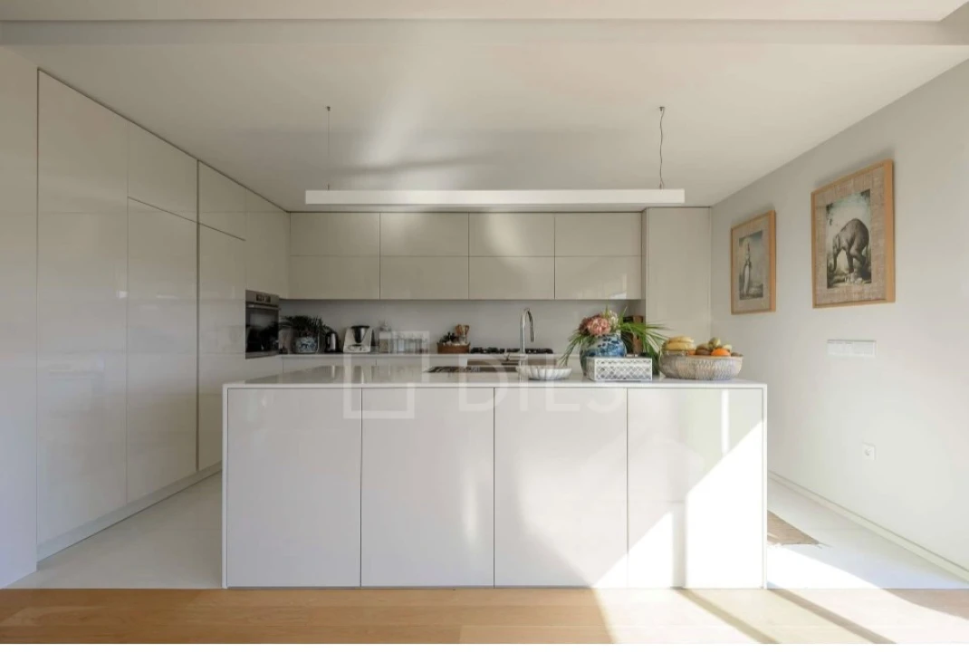 Moradia T4 para Venda em Gulpilhares e Valadares Foto 15
