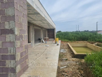 Moradia T3 para Venda em Luz