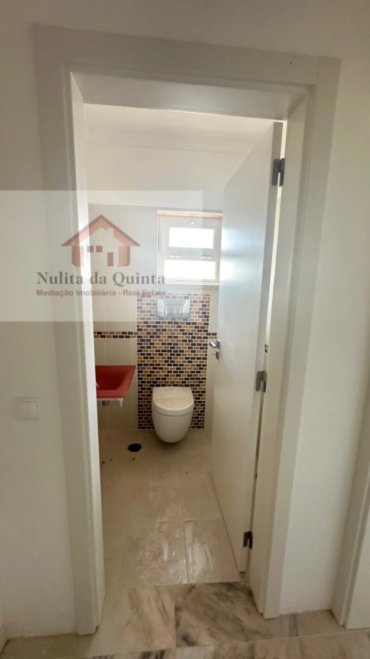 Moradia T4 para Venda em Albufeira e Olhos de Água Foto 9