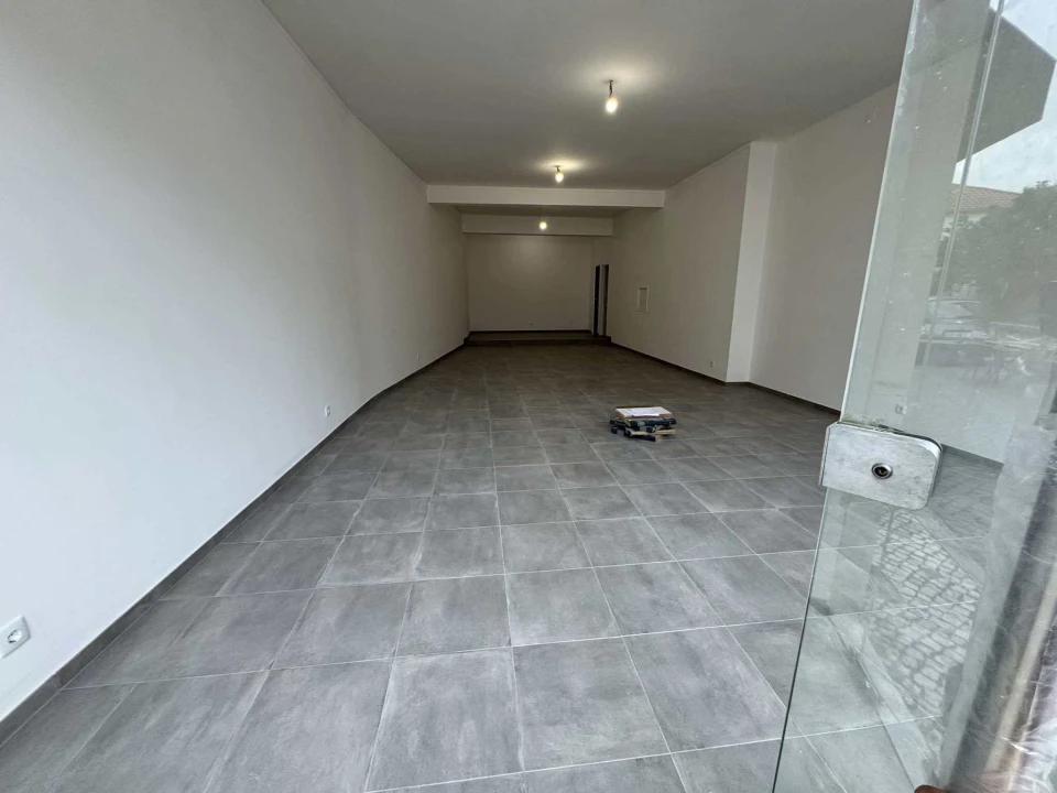 Loja para Arrendamento em São João Baptista e Santa Maria dos Olivais Foto 10