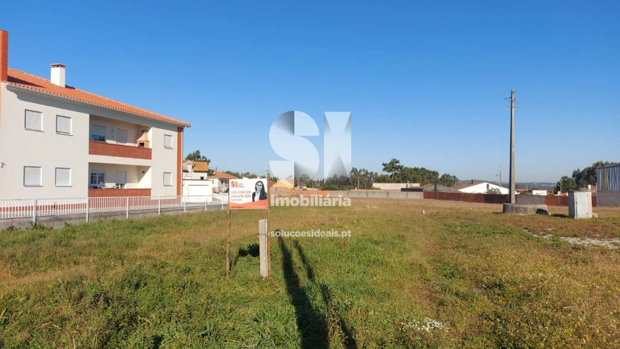 Terreno para Venda em Vieira de Leiria Foto 2