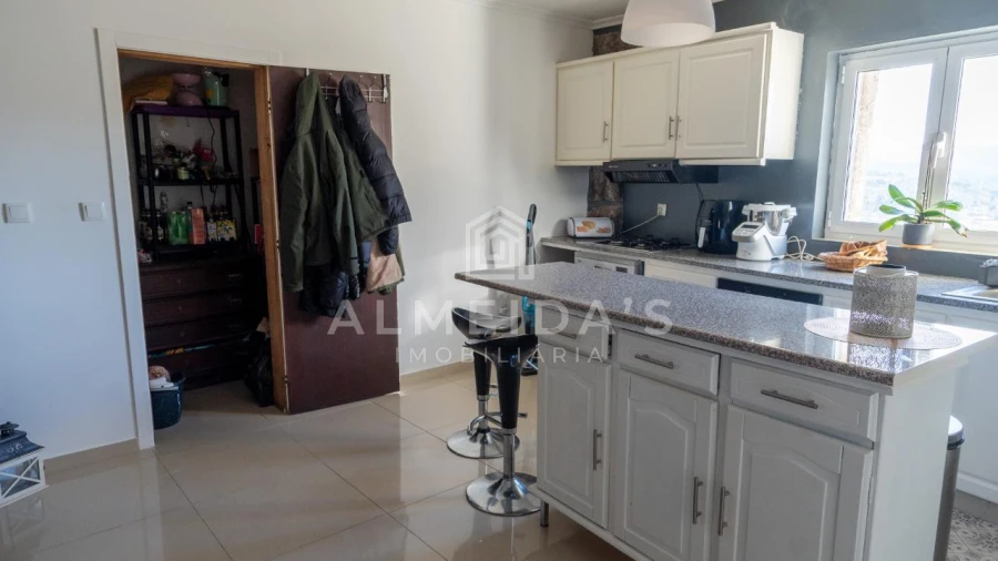 Moradia T3 para Venda em Loivos e Póvoa de Agrações Foto 5