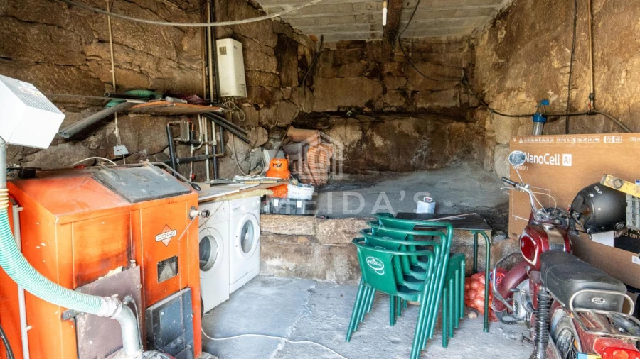 Moradia T3 para Venda em Loivos e Póvoa de Agrações Foto 13